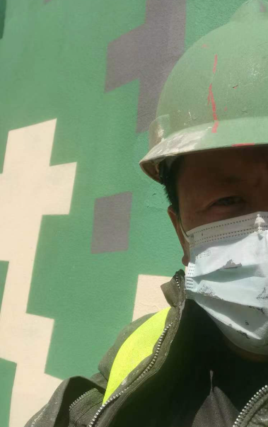 淮南迷彩漆未完全固化；